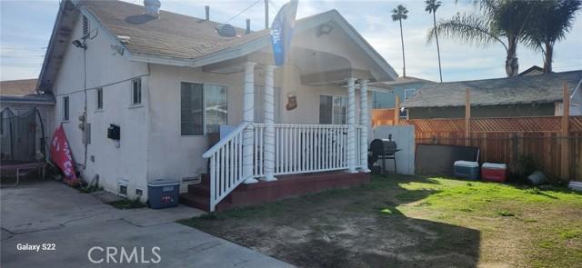 Inglewood, California, 90304, United States, 6 Bedrooms Bedrooms, ,2 BathroomsBathrooms,Residential,For Sale,1873126