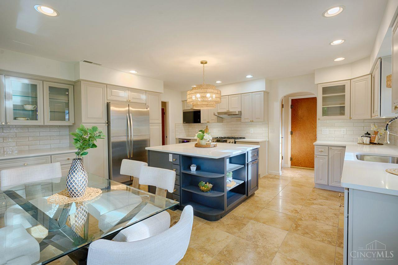 Sycamore Twp, Ohio, 45236, United States, 4 Bedrooms Bedrooms, ,3 BathroomsBathrooms,Residential,For Sale,1966566