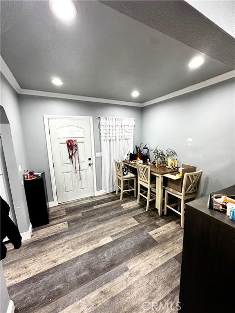 Compton, California, 90220, United States, 3 Bedrooms Bedrooms, ,2 BathroomsBathrooms,Residential,For Sale,1974980