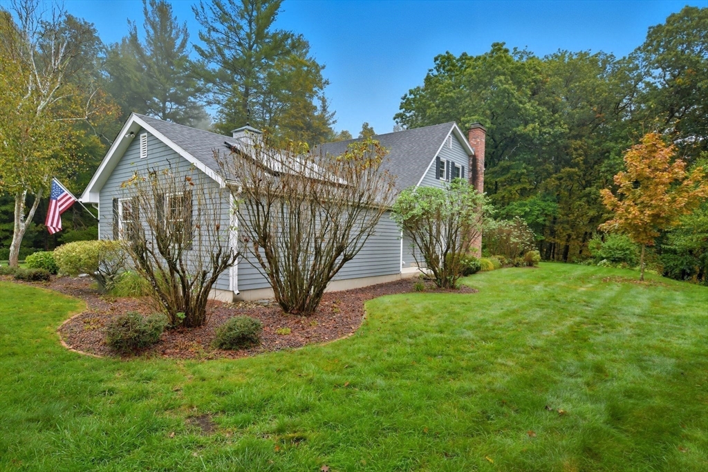 Westfield, Massachusetts, 01085, United States, 3 Bedrooms Bedrooms, ,3 BathroomsBathrooms,Residential,For Sale,1966188