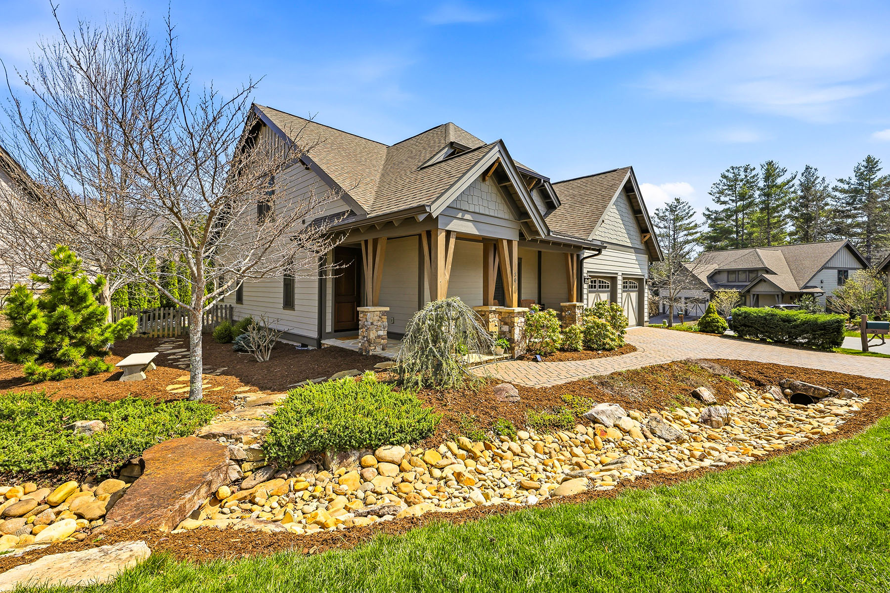  FAIRVIEW - 物件實景