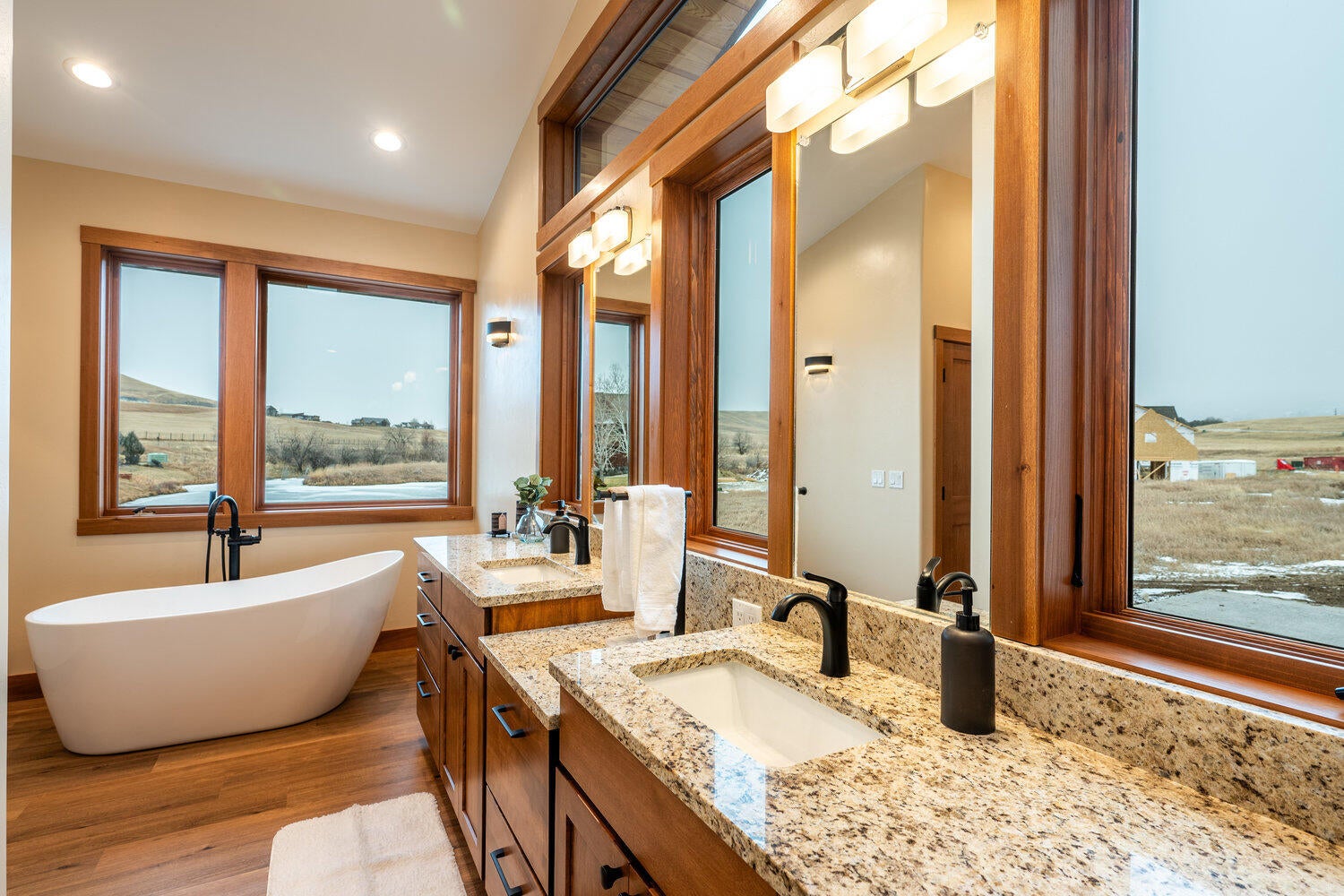 Sheridan, Wyoming, 82801, United States, 4 Bedrooms Bedrooms, ,4 BathroomsBathrooms,Residential,For Sale,1984212