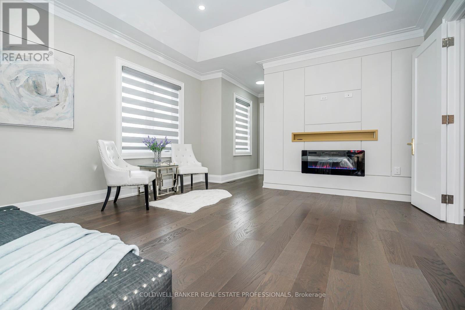 TORONTO (WEXFORD-MARYVALE), Ontario, M1R 3X4, CA, 8 Bedrooms Bedrooms, ,7 BathroomsBathrooms,Residential,For Sale,1951163