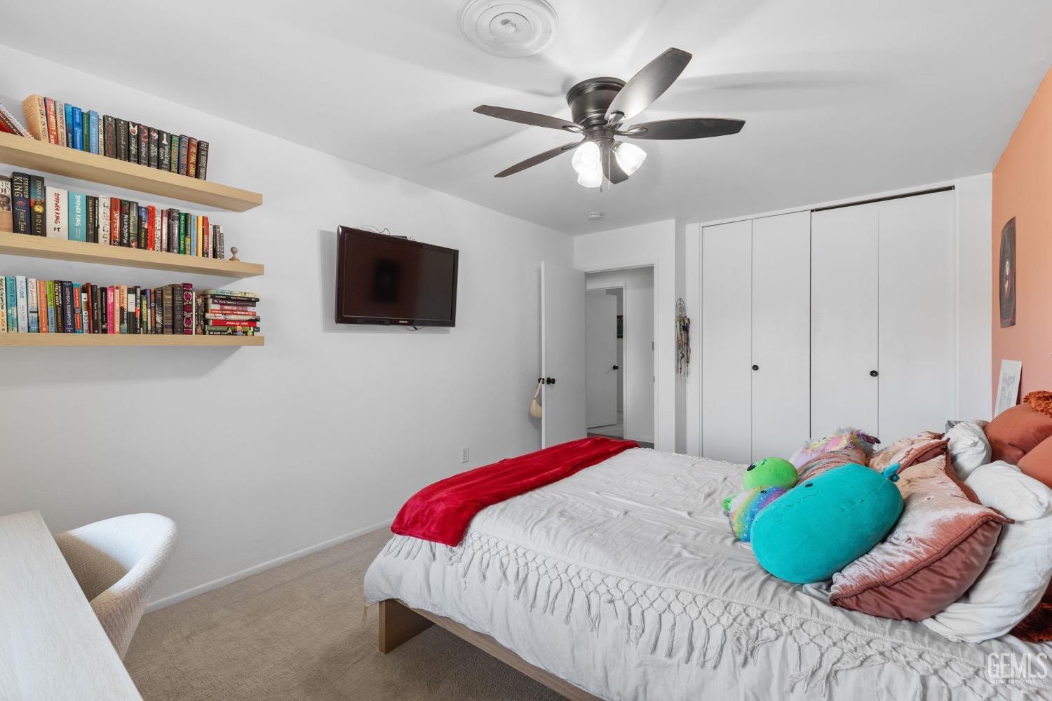 Bakersfield, California, 93301, United States, 3 Bedrooms Bedrooms, ,3 BathroomsBathrooms,Residential,For Sale,1807376