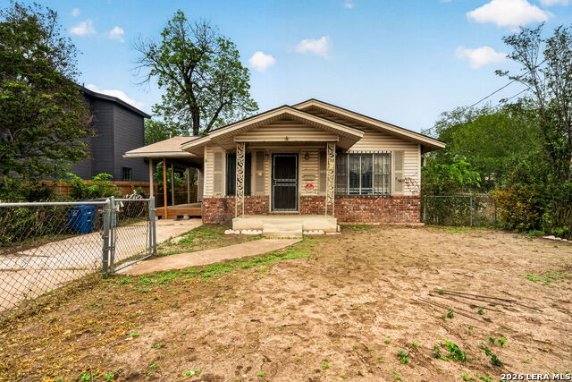 Bank St, San Antonio, TX 78204