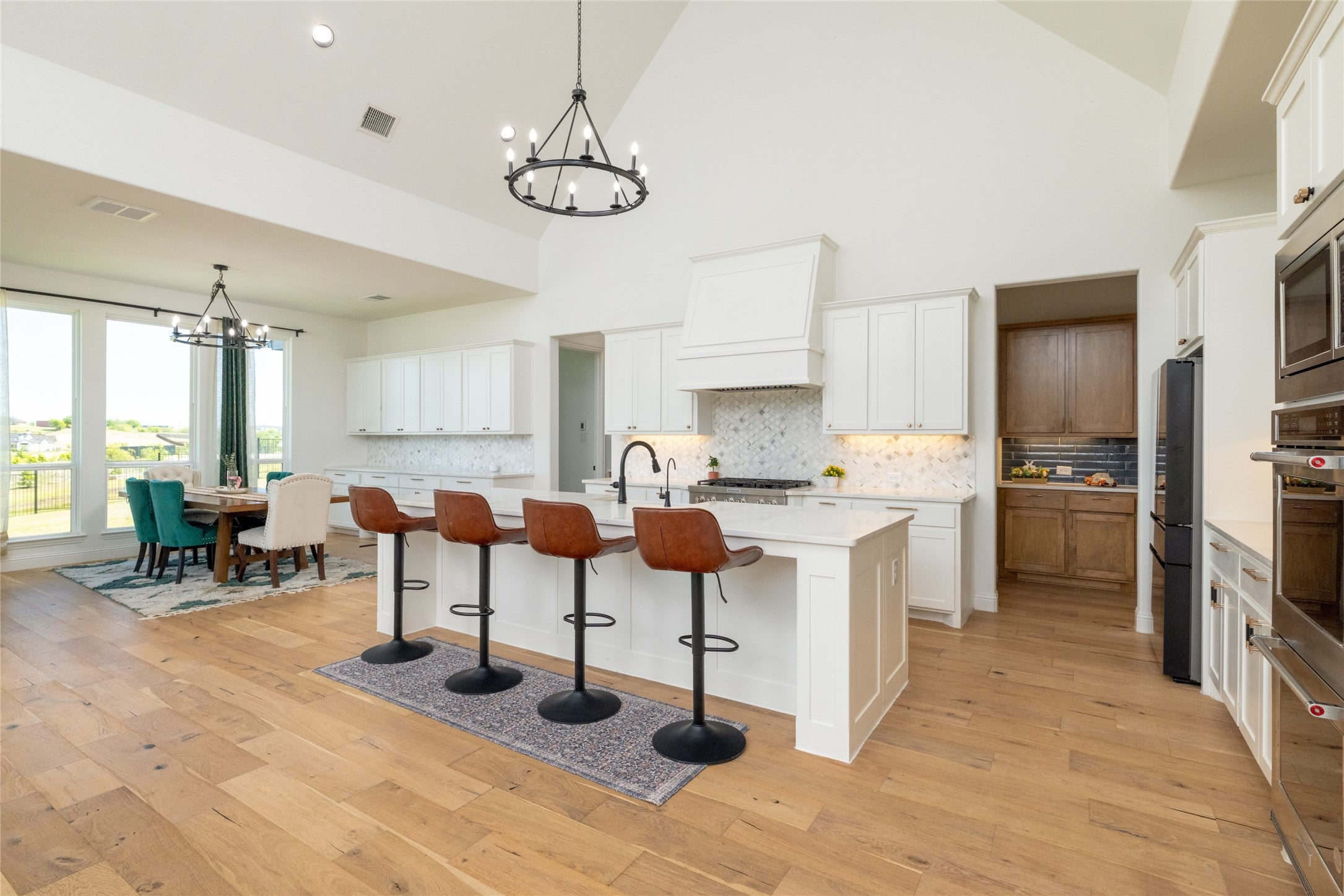 Haslet, Texas, 76052, United States, 5 Bedrooms Bedrooms, ,6 BathroomsBathrooms,Residential,For Sale,2034848