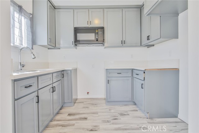 Los Angeles, California, 90002, United States, 3 Bedrooms Bedrooms, ,2 BathroomsBathrooms,Residential,For Sale,1986047