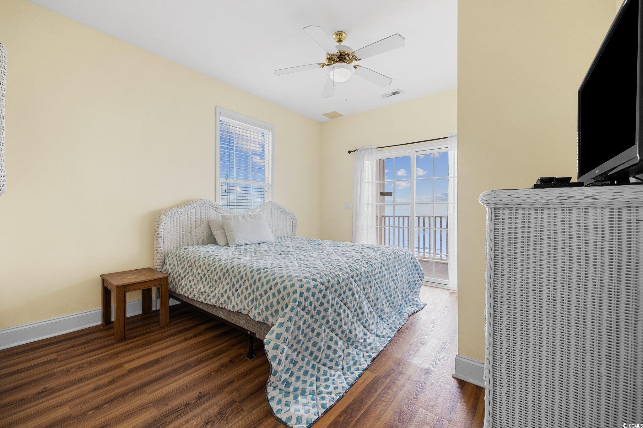 North Myrtle Beach, South Carolina, 29582, United States, 6 Bedrooms Bedrooms, ,5 BathroomsBathrooms,Residential,For Sale,1981254