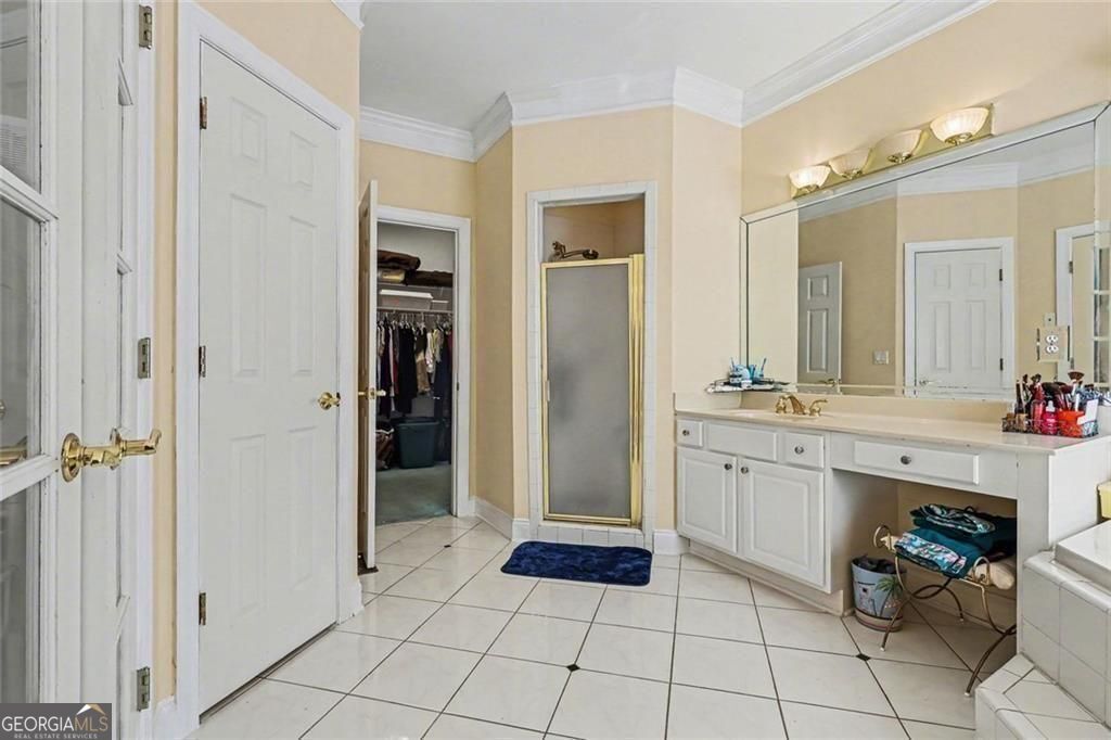 Atlanta, Georgia, 30331, United States, 6 Bedrooms Bedrooms, ,5 BathroomsBathrooms,Residential,For Sale,2036323
