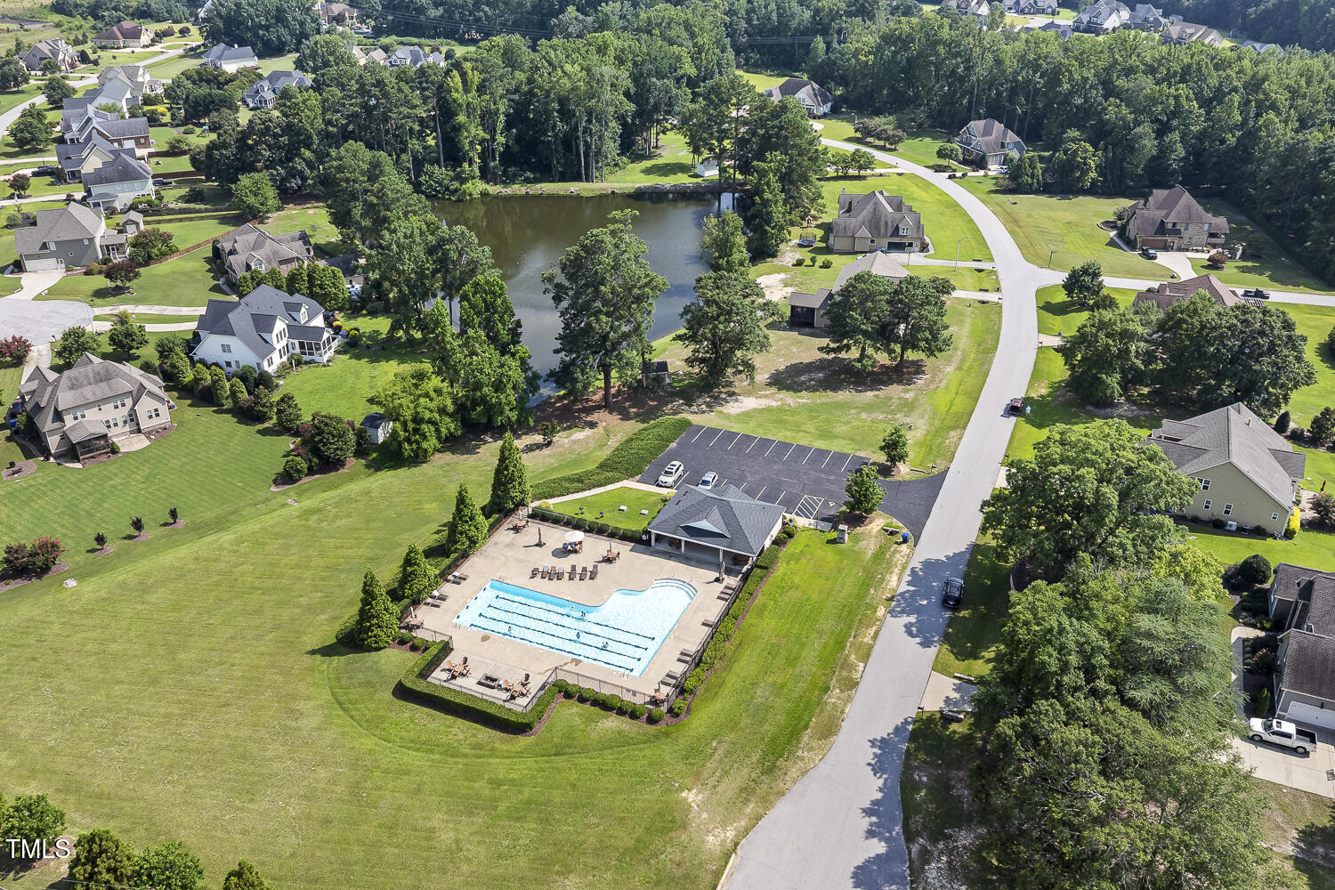 Fuquay Varina, North Carolina, 27526, United States, 4 Bedrooms Bedrooms, ,4 BathroomsBathrooms,Residential,For Sale,1889692