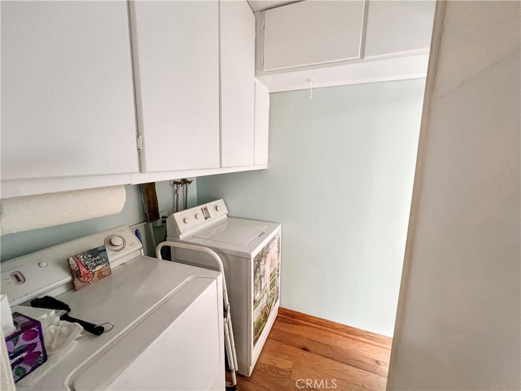 Santa Ana, California, 92701, United States, 4 Bedrooms Bedrooms, ,2 BathroomsBathrooms,Residential,For Sale,1940678