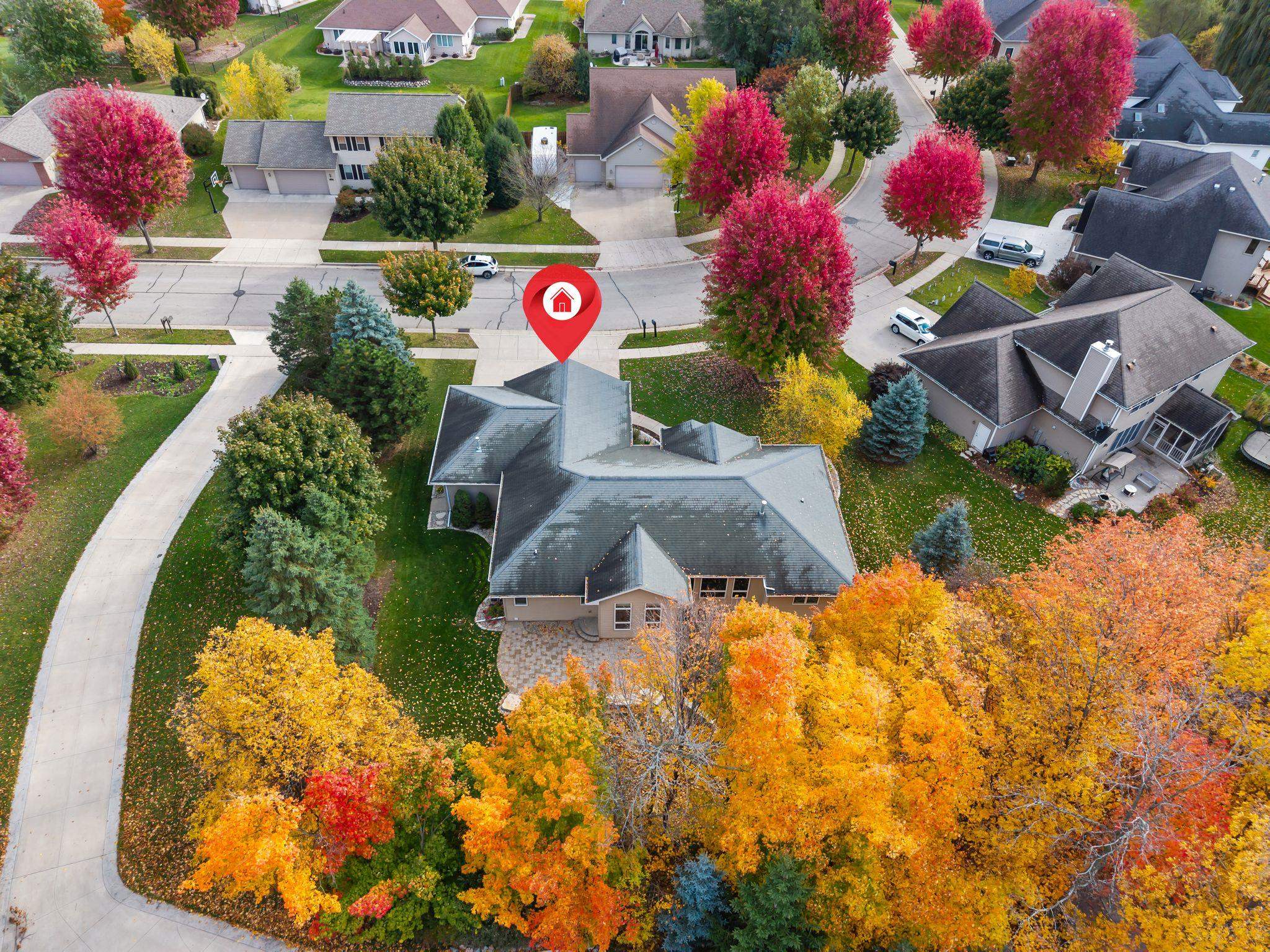 Combined Locks, Wisconsin, 54113, United States, 3 Bedrooms Bedrooms, ,4 BathroomsBathrooms,Residential,For Sale,1976414