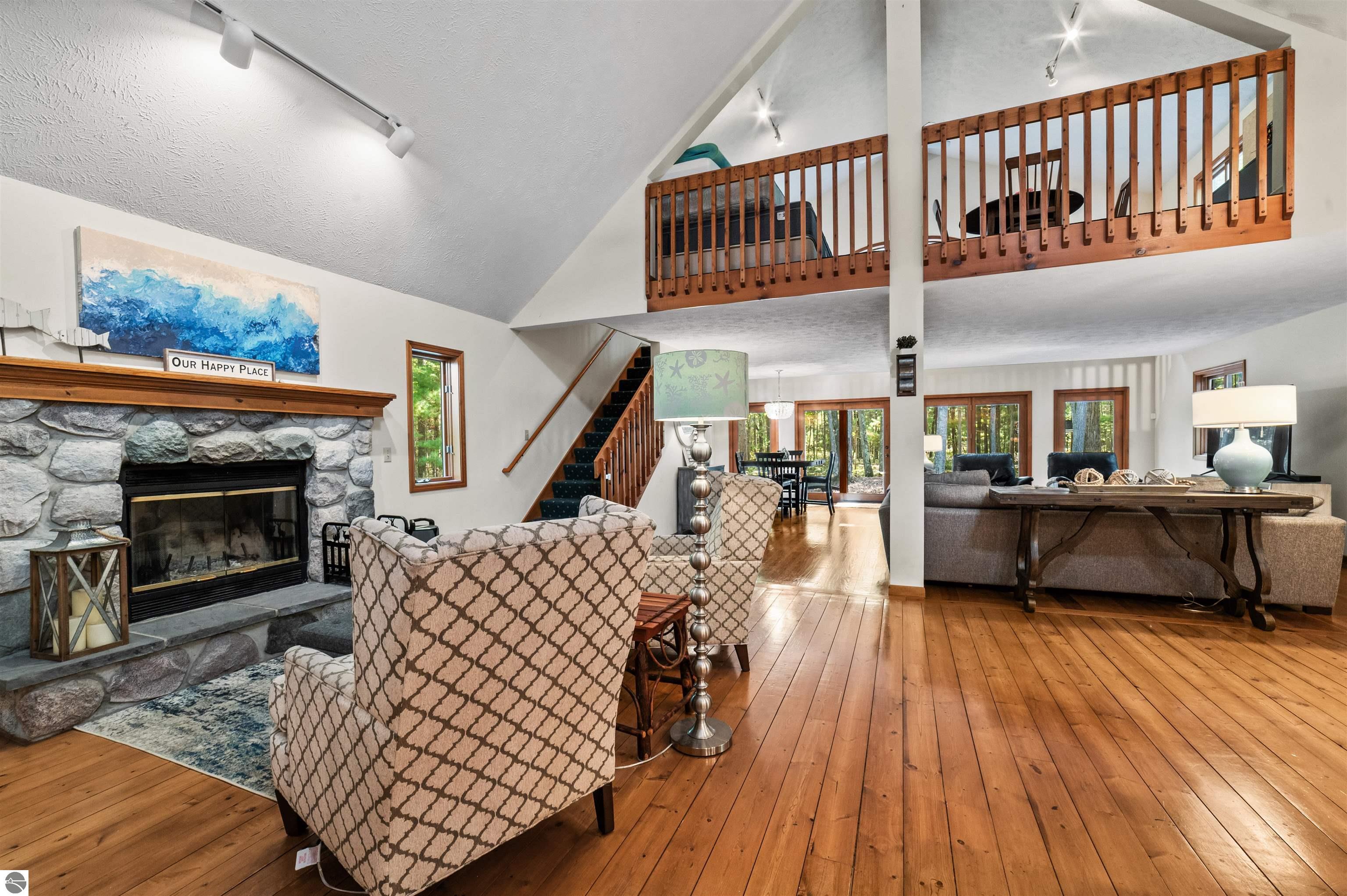 Rapid City, Michigan, 49676, United States, 4 Bedrooms Bedrooms, ,3 BathroomsBathrooms,Residential,For Sale,1977218