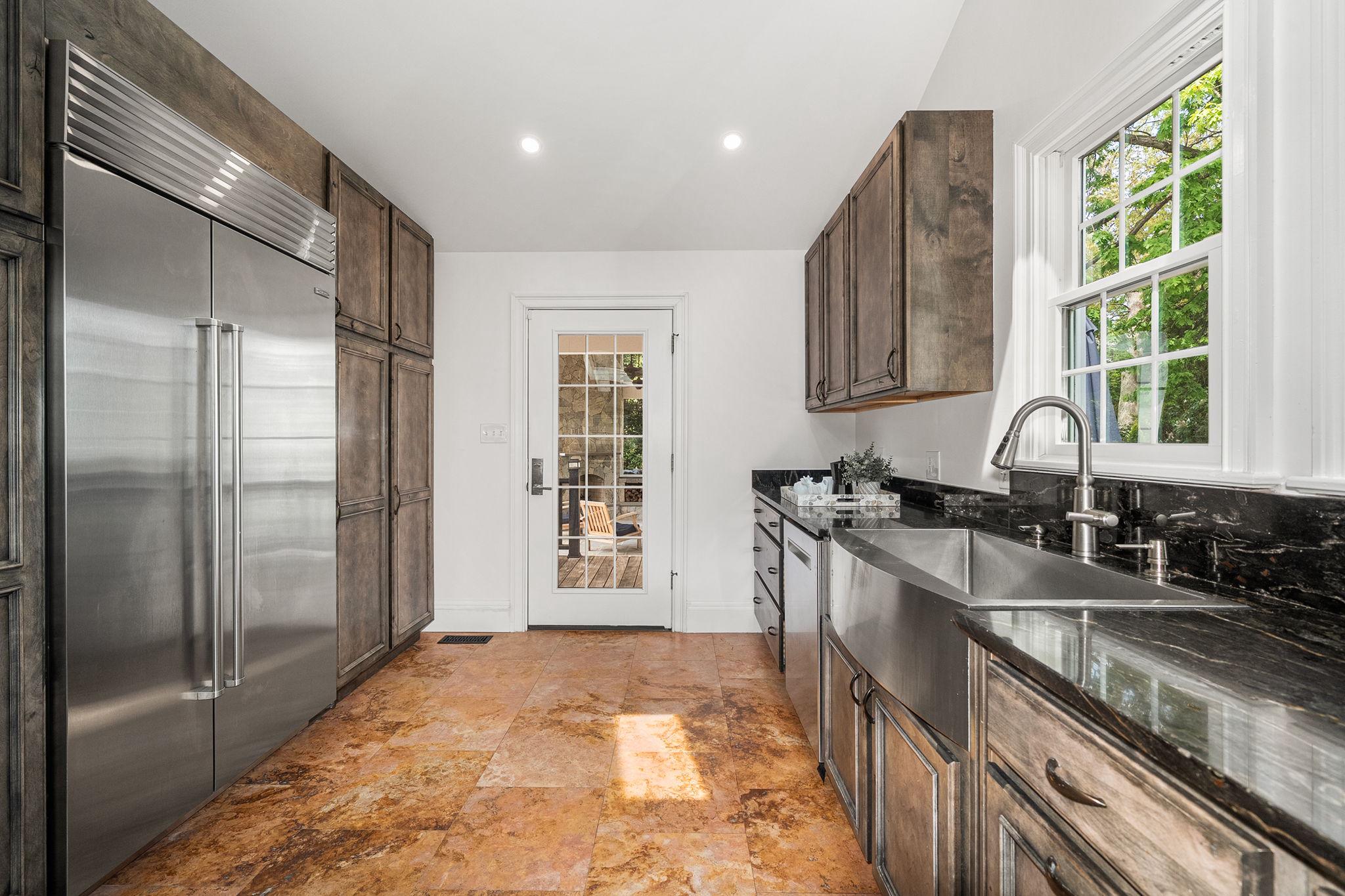  1211 Janneys Lane, Alexandria, VA, 22302 - 物件實景