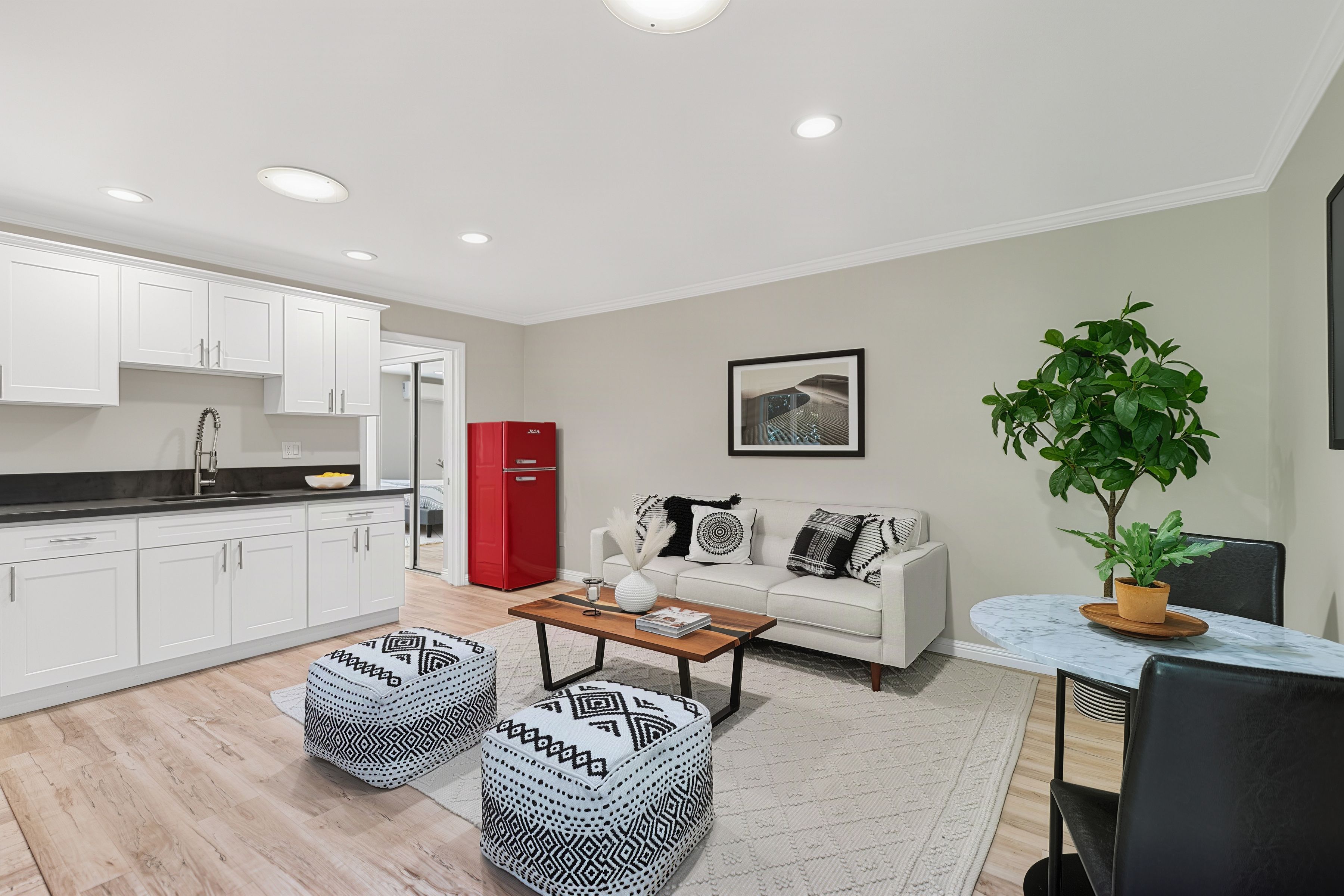  14542 Otsego Street - 物件實景