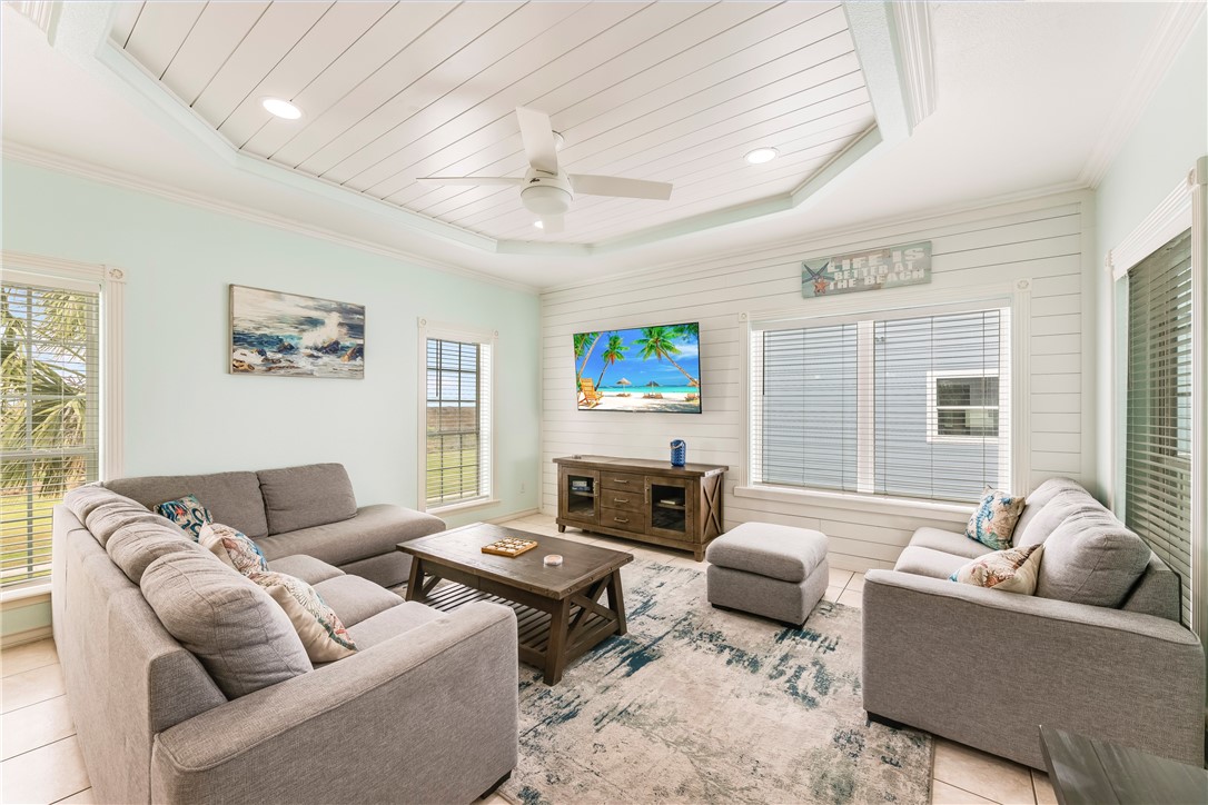 Corpus Christi, Texas, 78418, United States, 3 Bedrooms Bedrooms, ,4 BathroomsBathrooms,Residential,For Sale,1758670