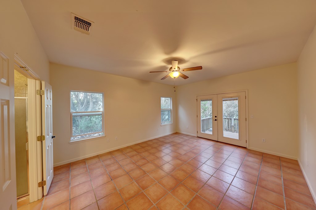 Hext, Texas, 78024, United States, 3 Bedrooms Bedrooms, ,3 BathroomsBathrooms,Residential,For Sale,1984092