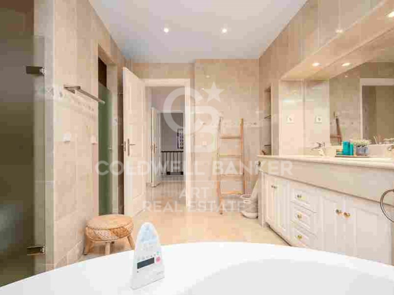 Marbella, Andalusia, ES, 6 Bedrooms Bedrooms, ,6 BathroomsBathrooms,Residential,For Sale,1794684