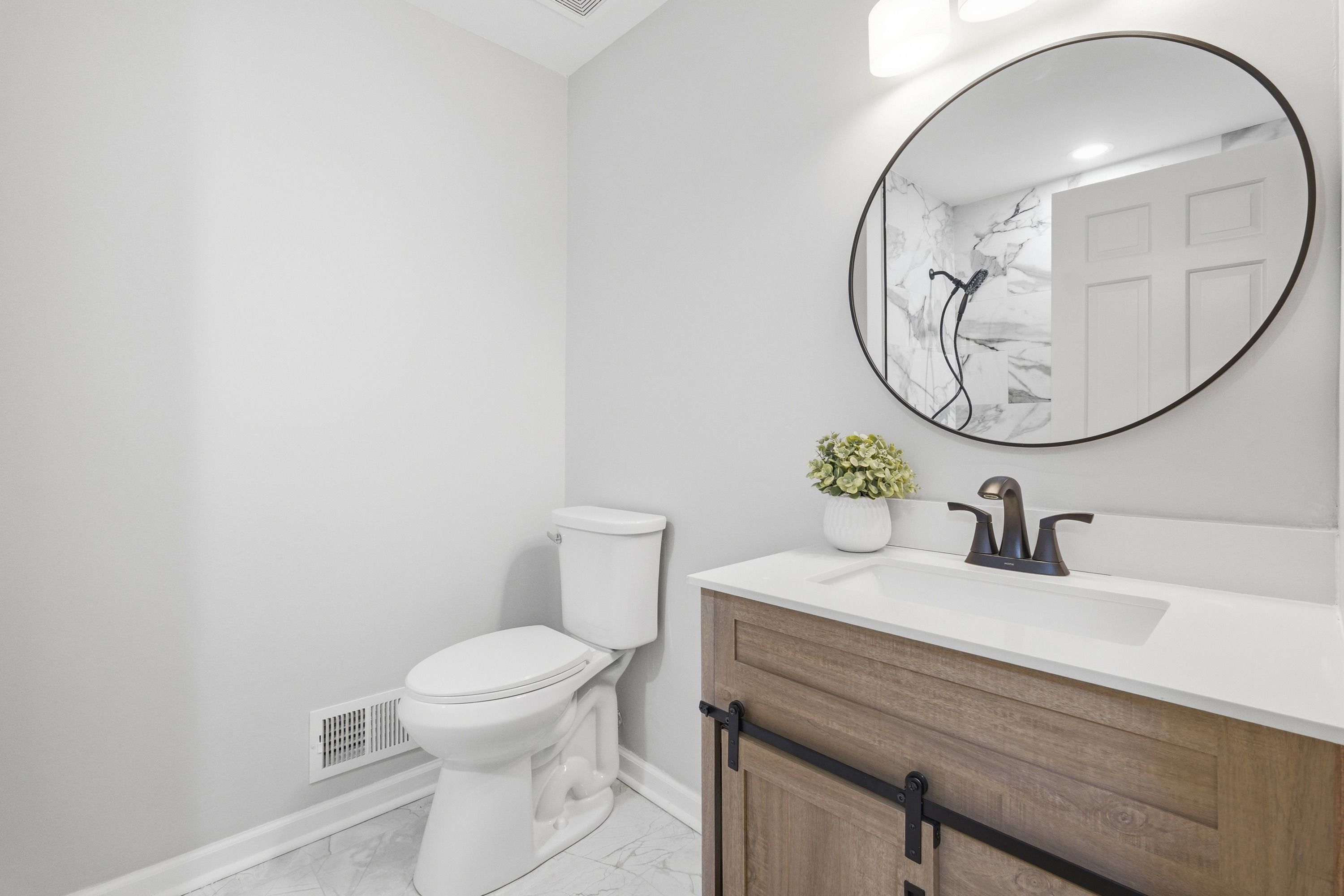  10110 Timberwood Circle, Louisville, KY 40223 - 物件實景