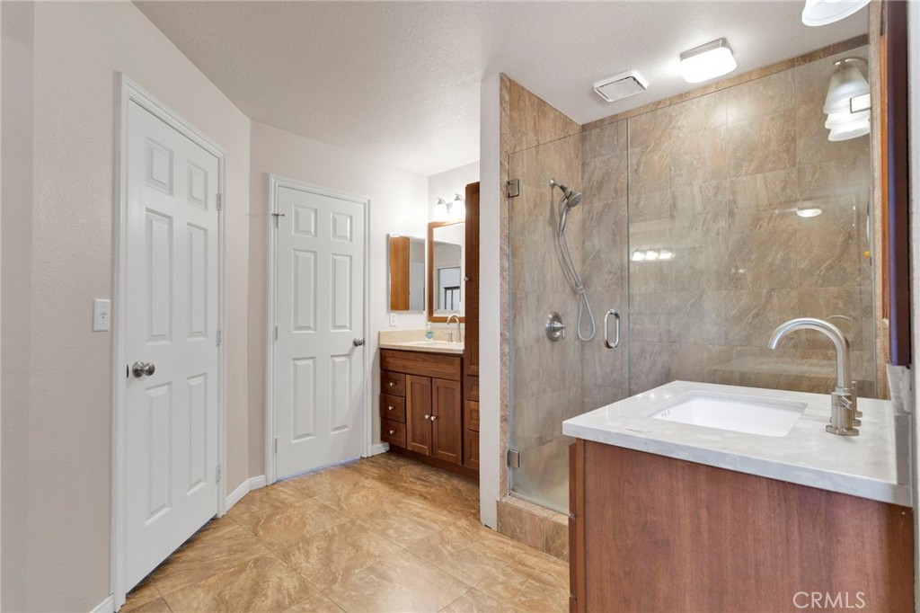 Apple Valley, California, 92307, United States, 4 Bedrooms Bedrooms, ,4 BathroomsBathrooms,Residential,For Sale,1992850