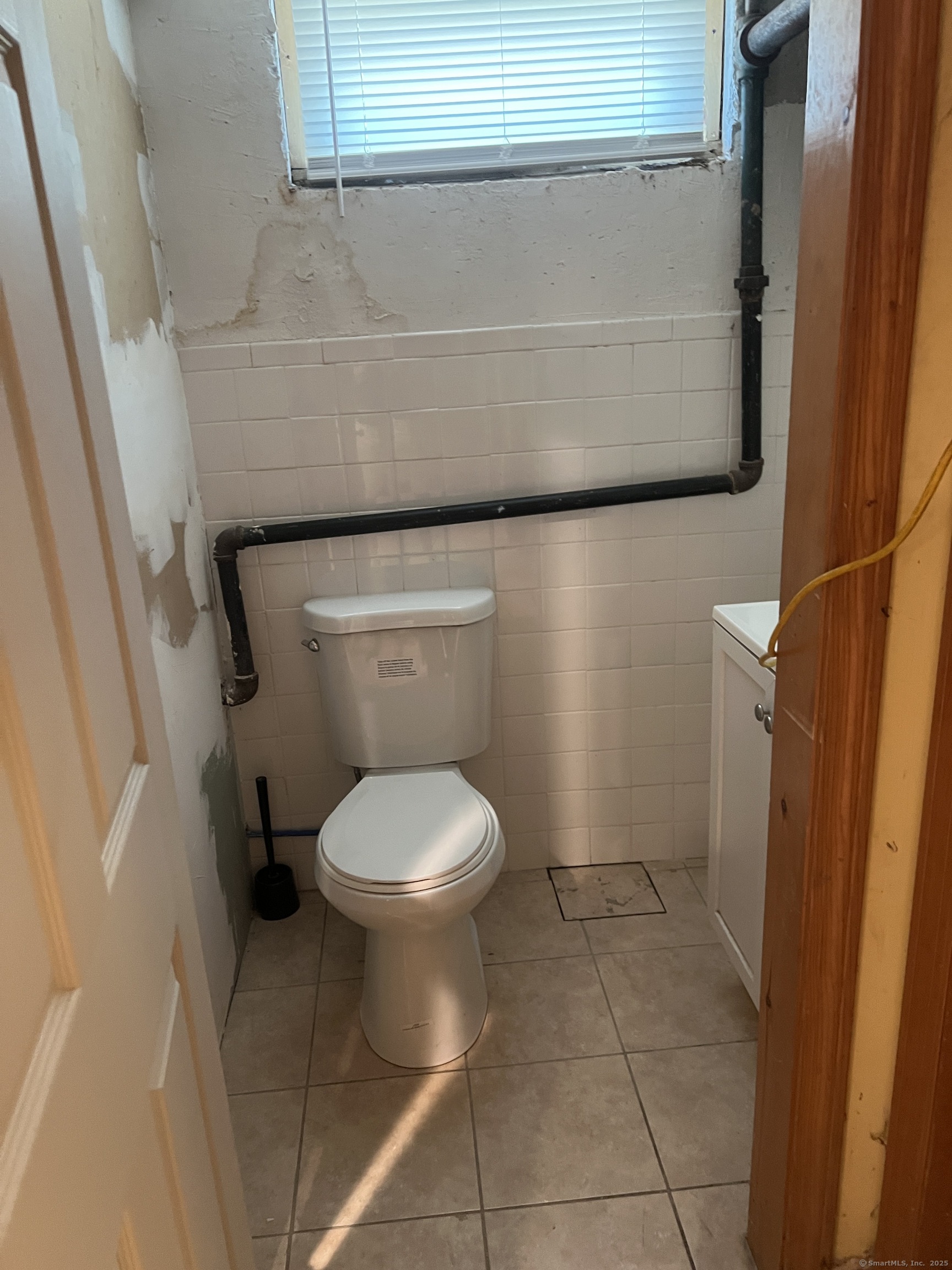 New Haven, Connecticut, 06511, United States, 5 Bedrooms Bedrooms, ,3 BathroomsBathrooms,Residential,For Sale,1826749