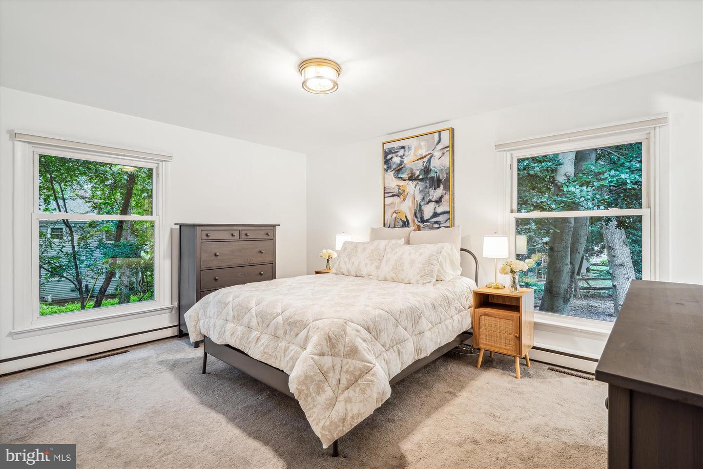 Annapolis, Maryland, 21403, United States, 5 Bedrooms Bedrooms, ,3 BathroomsBathrooms,Residential,For Sale,1839028