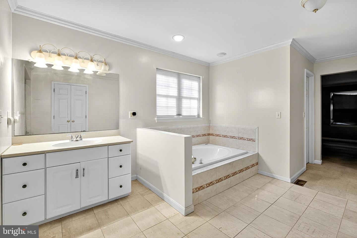 BEAR, Delaware, 19701, United States, 3 Bedrooms Bedrooms, ,3 BathroomsBathrooms,Residential,For Sale,2008812