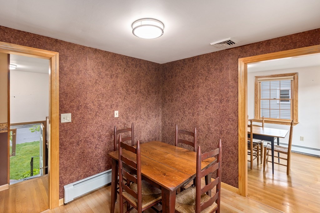 Brockton, Massachusetts, 02301, United States, 3 Bedrooms Bedrooms, ,2 BathroomsBathrooms,Residential,For Sale,1920767