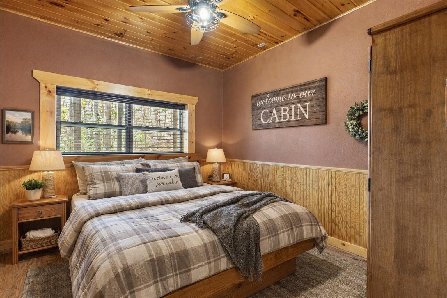 Tellico Plains, Tennessee, 37385, United States, 3 Bedrooms Bedrooms, ,3 BathroomsBathrooms,Residential,For Sale,2034978