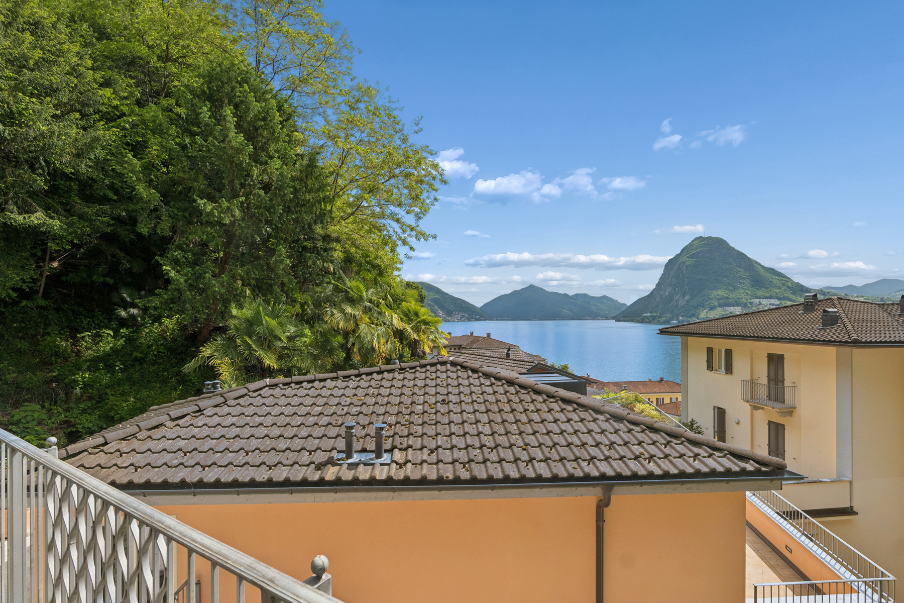  Diana Residence: Elegant penthouse with garden, pool and lake view - 物件實景