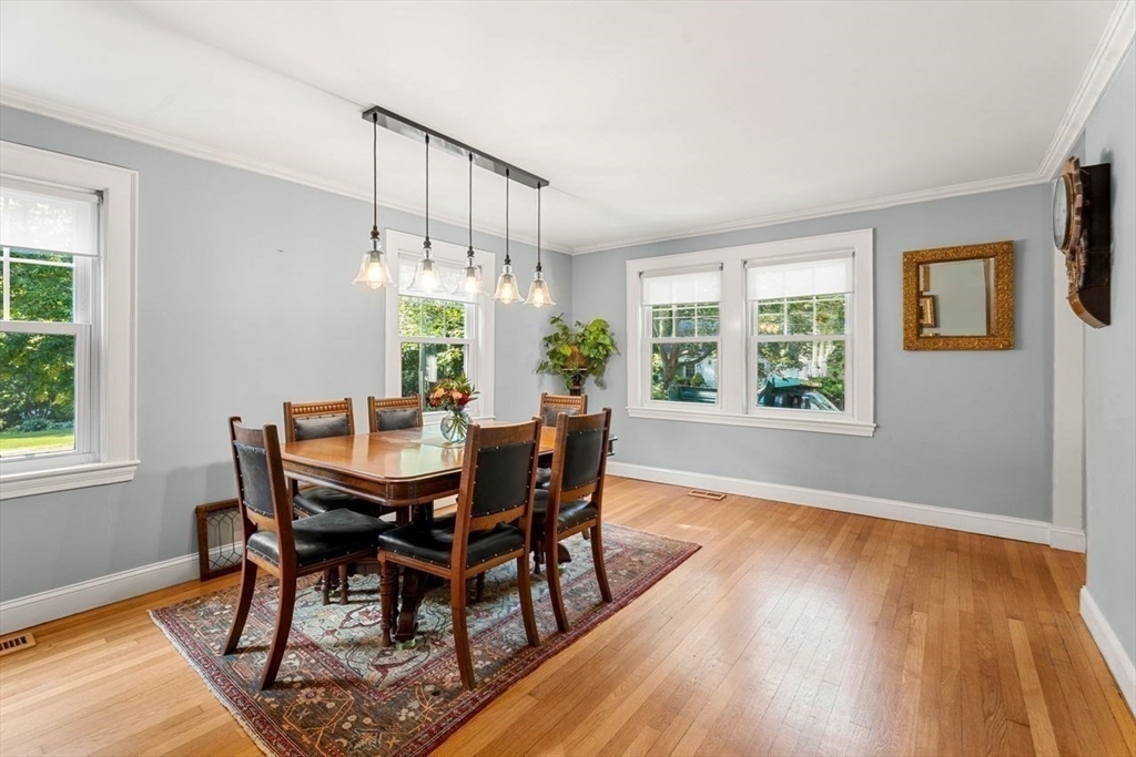Marblehead, Massachusetts, 01945, United States, 4 Bedrooms Bedrooms, ,3 BathroomsBathrooms,Residential,For Sale,1903628