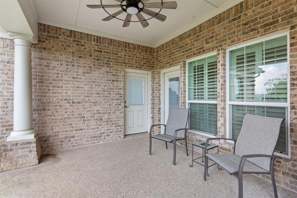 Woodway, Texas, 76712, United States, 3 Bedrooms Bedrooms, ,3 BathroomsBathrooms,Residential,For Sale,1927534