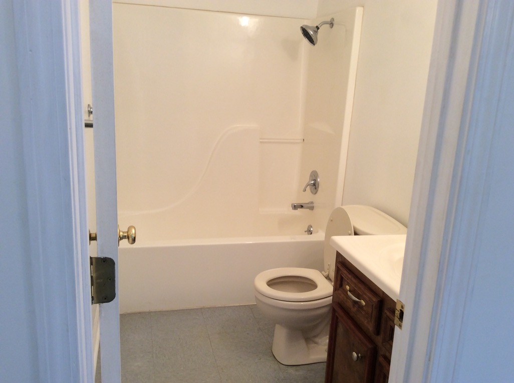 Longville, Louisiana, 70652, United States, 21 Bedrooms Bedrooms, ,16 BathroomsBathrooms,Residential,For Sale,1980449