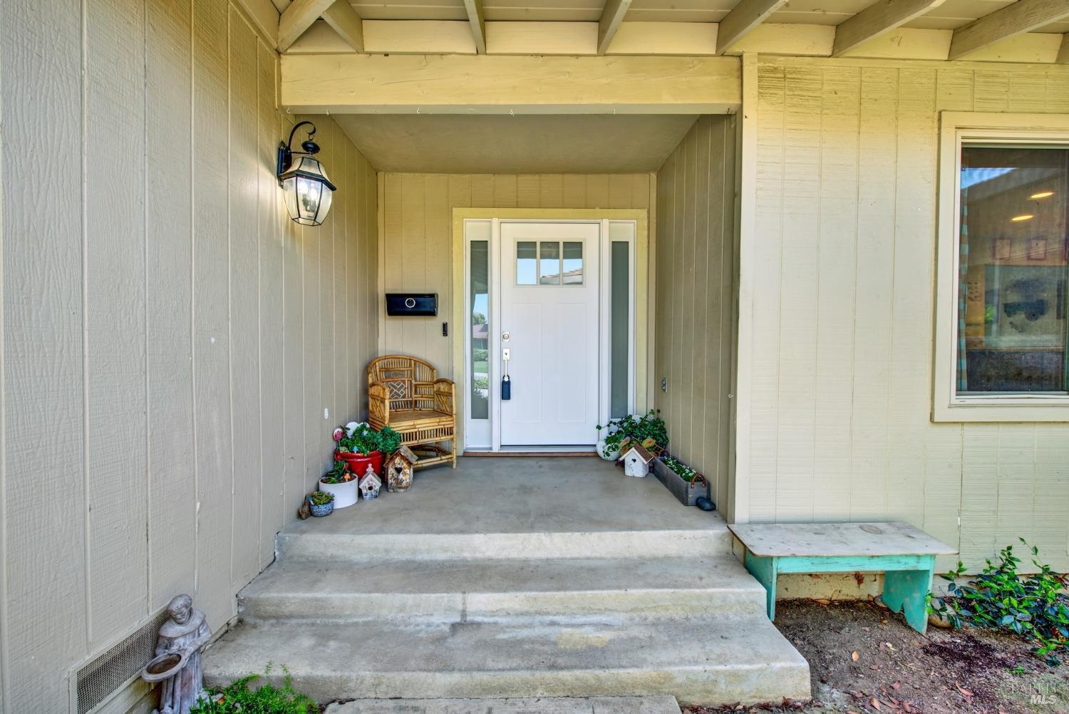 Dixon, California, 95620, United States, 3 Bedrooms Bedrooms, ,2 BathroomsBathrooms,Residential,For Sale,1943662