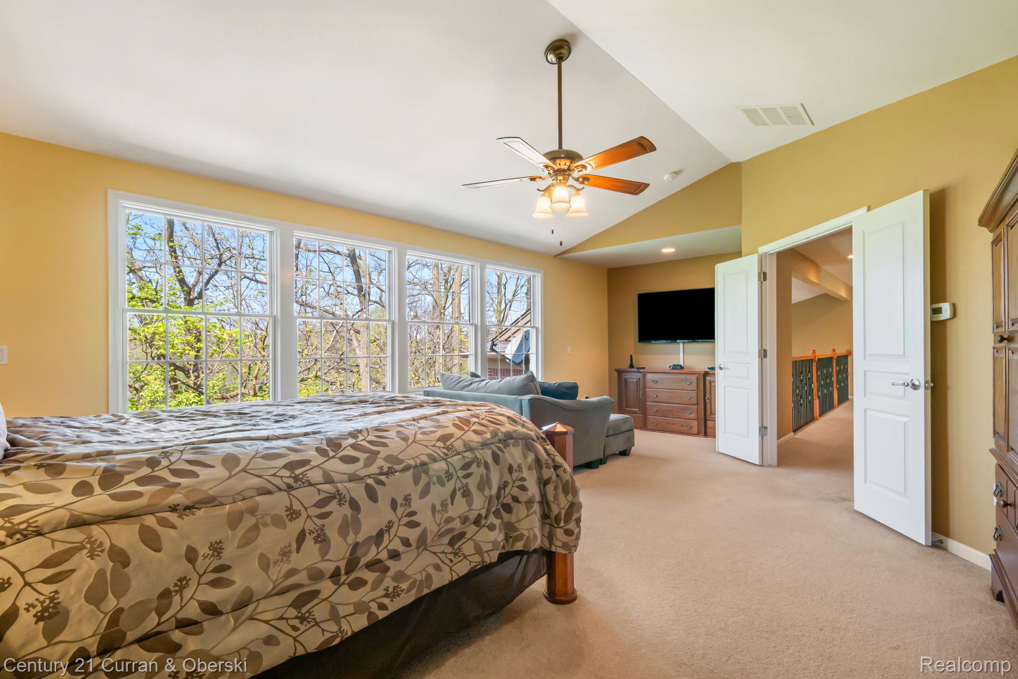 Northville, Michigan, 48168, United States, 5 Bedrooms Bedrooms, ,6 BathroomsBathrooms,Residential,For Sale,2048857
