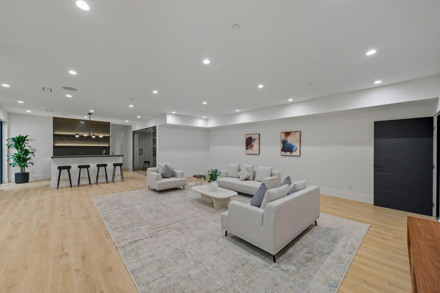 Hillsborough, California, 94010, United States, 8 Bedrooms Bedrooms, ,10 BathroomsBathrooms,Residential,For Sale,1949647
