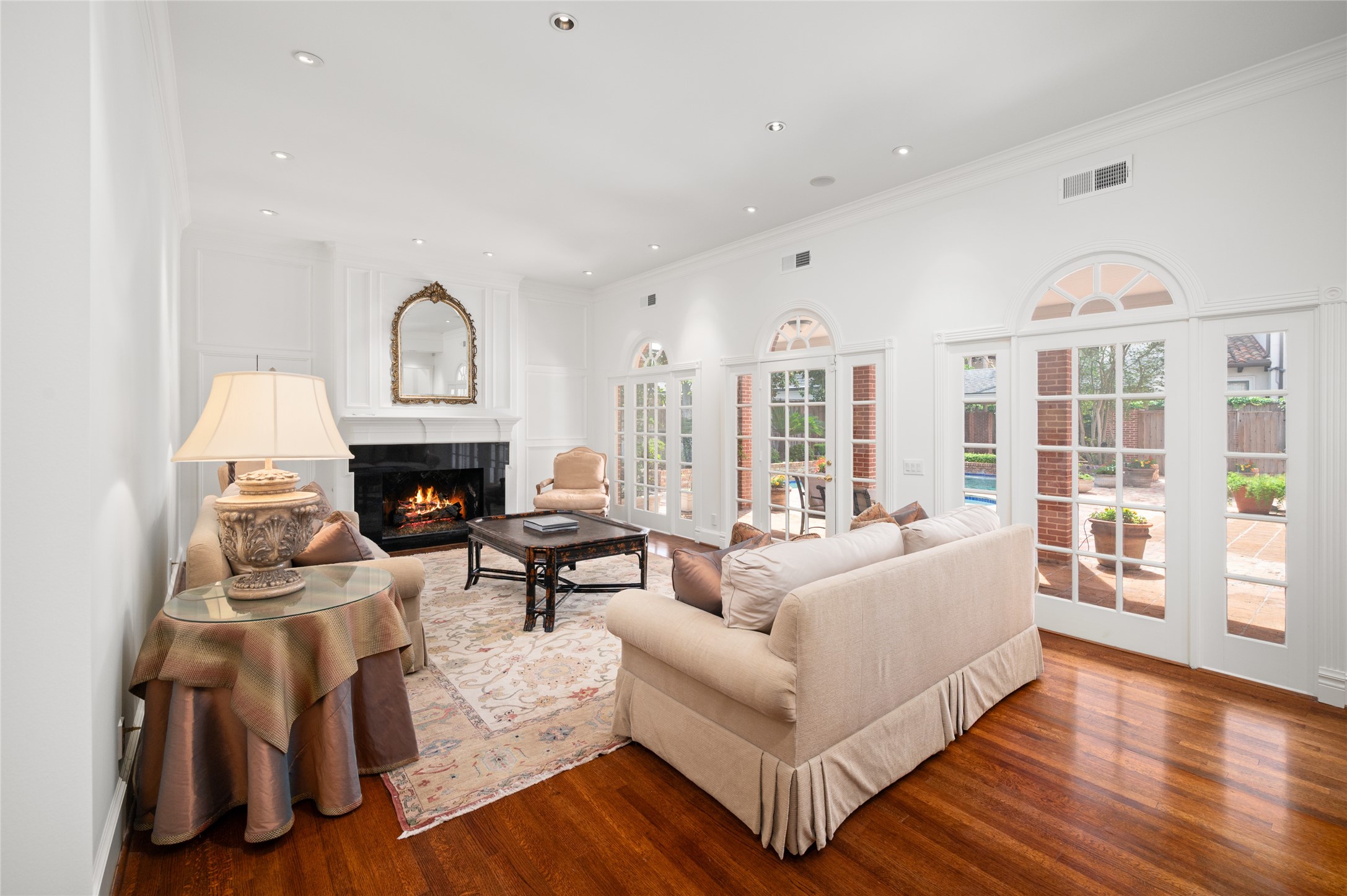  5495 Sugar Hill Drive - 物件實景