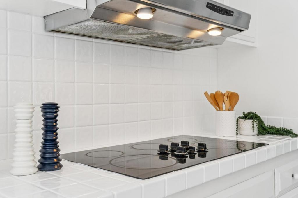 San Francisco, California, 94131, United States, 3 Bedrooms Bedrooms, ,3 BathroomsBathrooms,Residential,For Sale,1974039