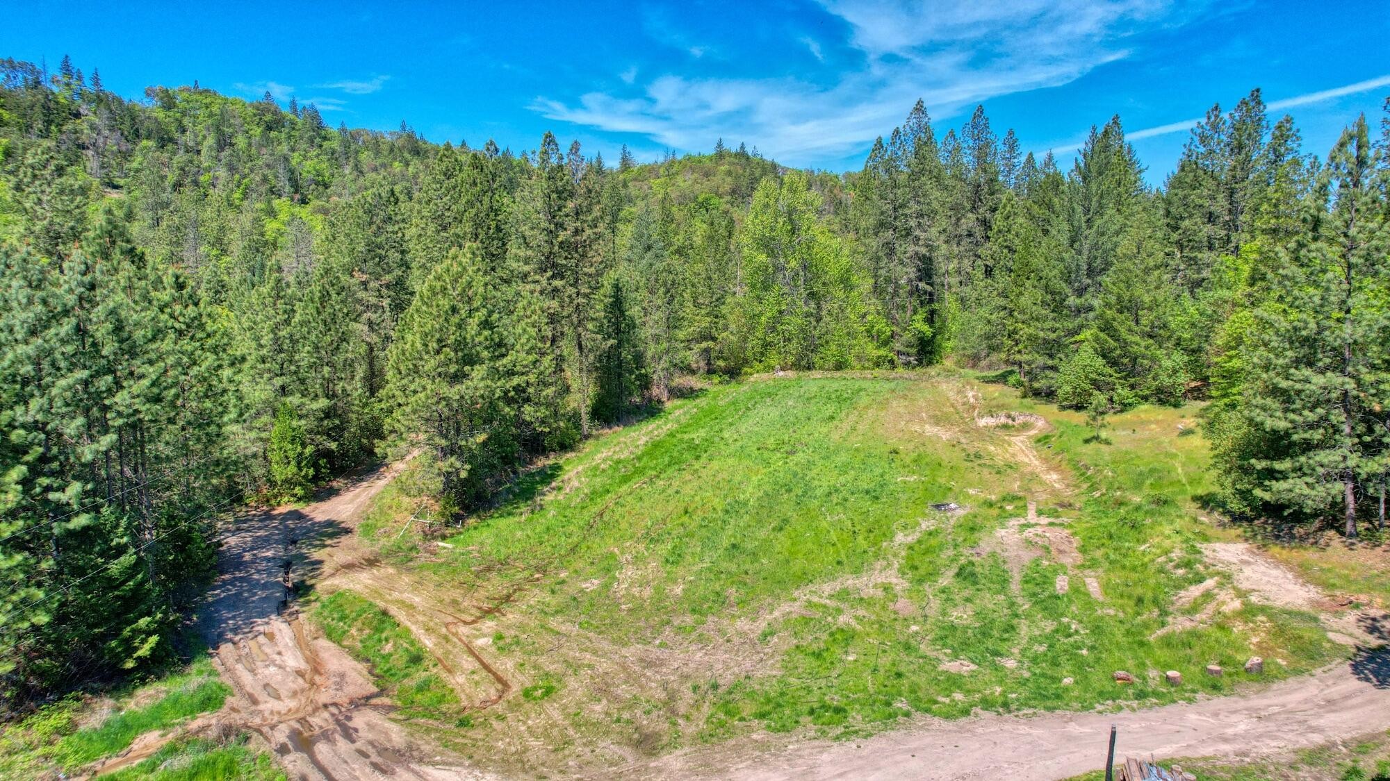 Grants Pass, Oregon, 97526, United States, 3 Bedrooms Bedrooms, ,2 BathroomsBathrooms,Residential,For Sale,1982829