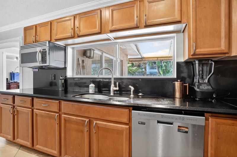 Deerfield Beach, Florida, 33441, United States, 4 Bedrooms Bedrooms, ,2 BathroomsBathrooms,Residential,For Sale,1907775