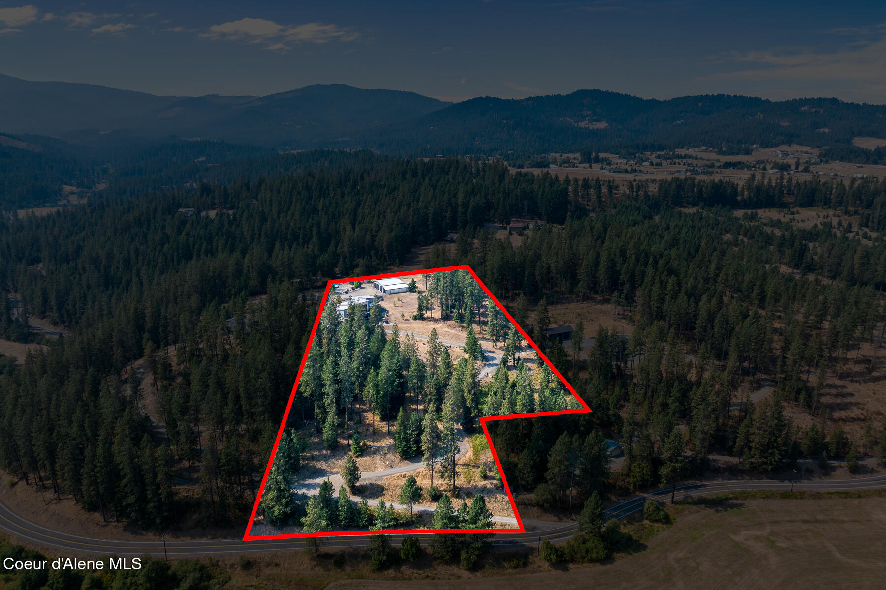 Coeur D'alene, Idaho, 83814, United States, 3 Bedrooms Bedrooms, ,Residential,For Sale,1942138