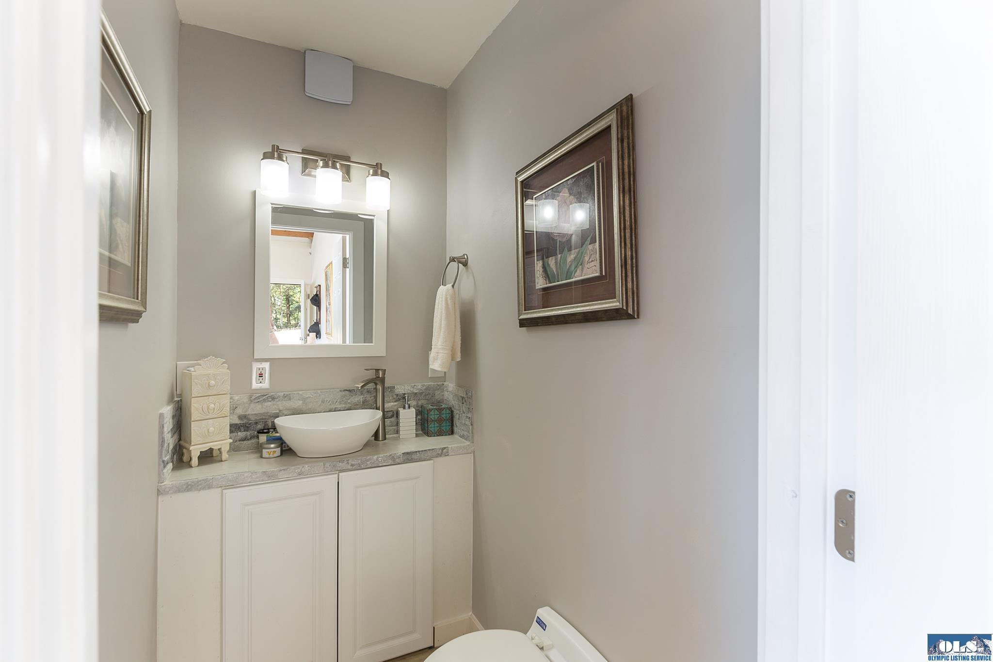 Port Angeles, Washington, 98363, United States, 4 Bedrooms Bedrooms, ,5 BathroomsBathrooms,Residential,For Sale,1905909