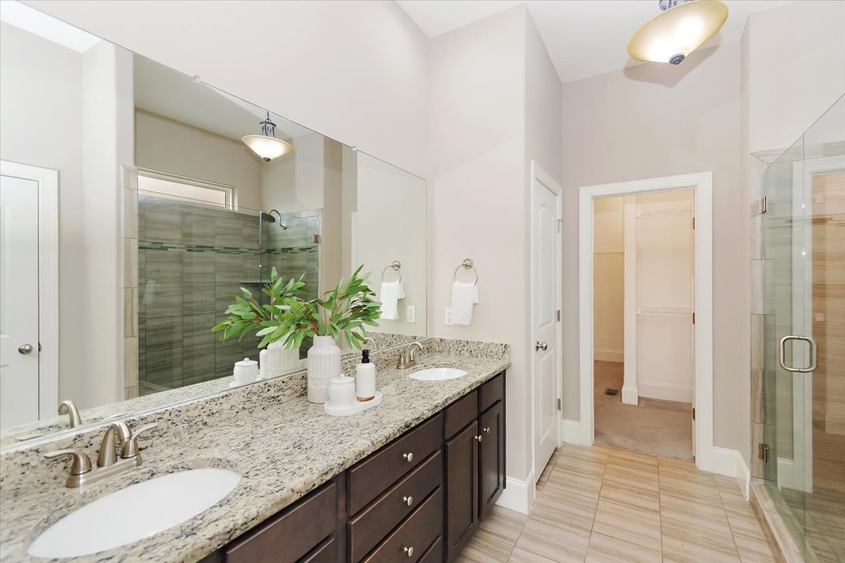 Nashville, Tennessee, 37209, United States, 4 Bedrooms Bedrooms, ,4 BathroomsBathrooms,Residential,For Sale,1827878