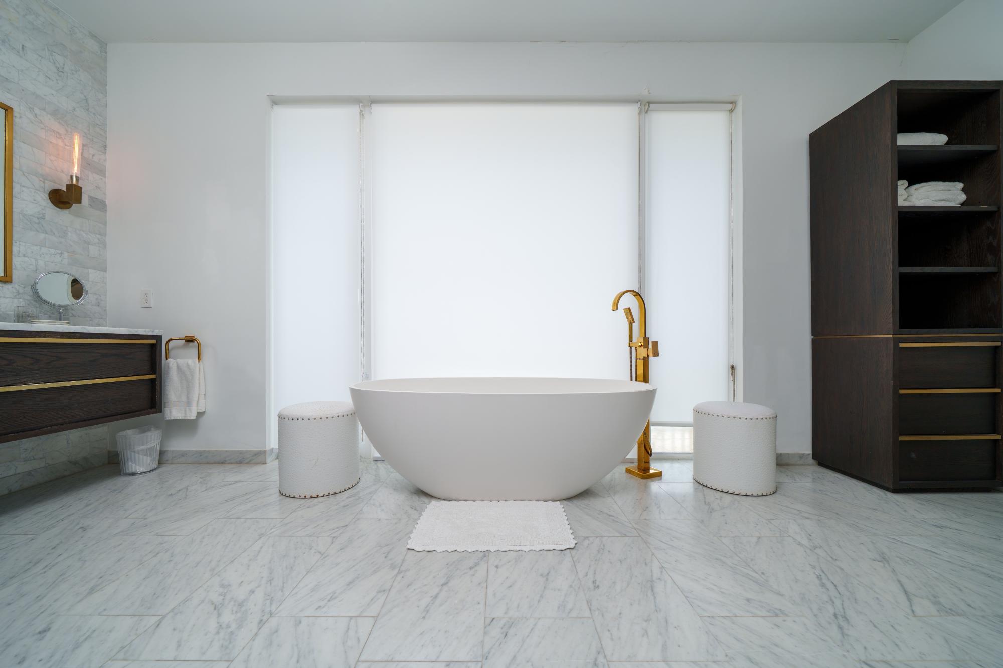 Palm Cay, Nassau / New Providence, New Providence, BS, 5 Bedrooms Bedrooms, ,5 BathroomsBathrooms,Residential,For Sale,1991755