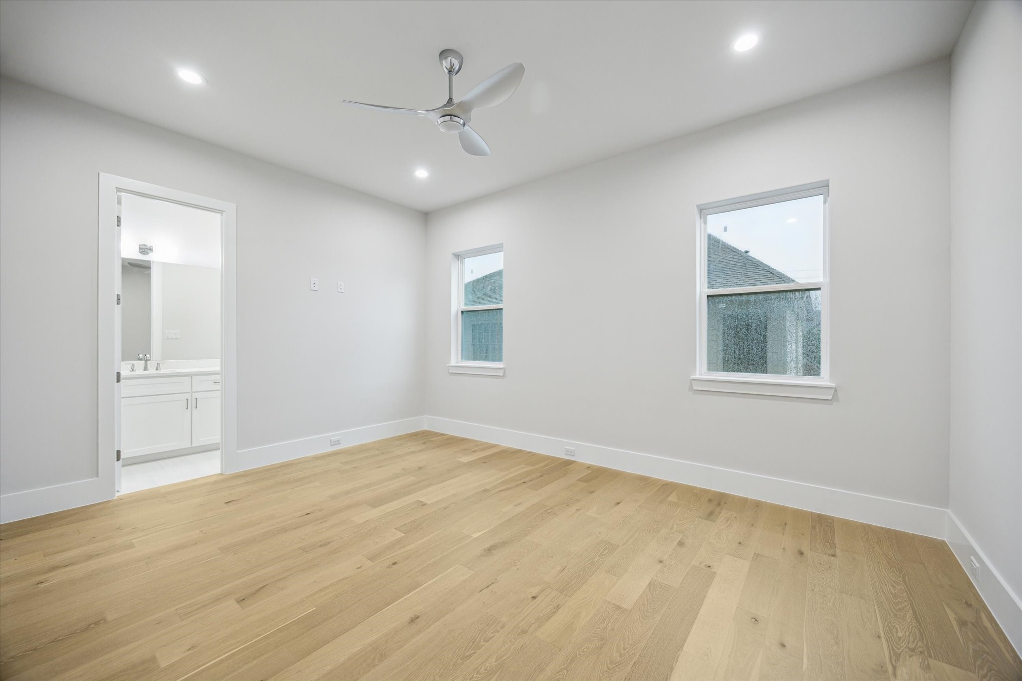  902 Knox Street A - 物件實景