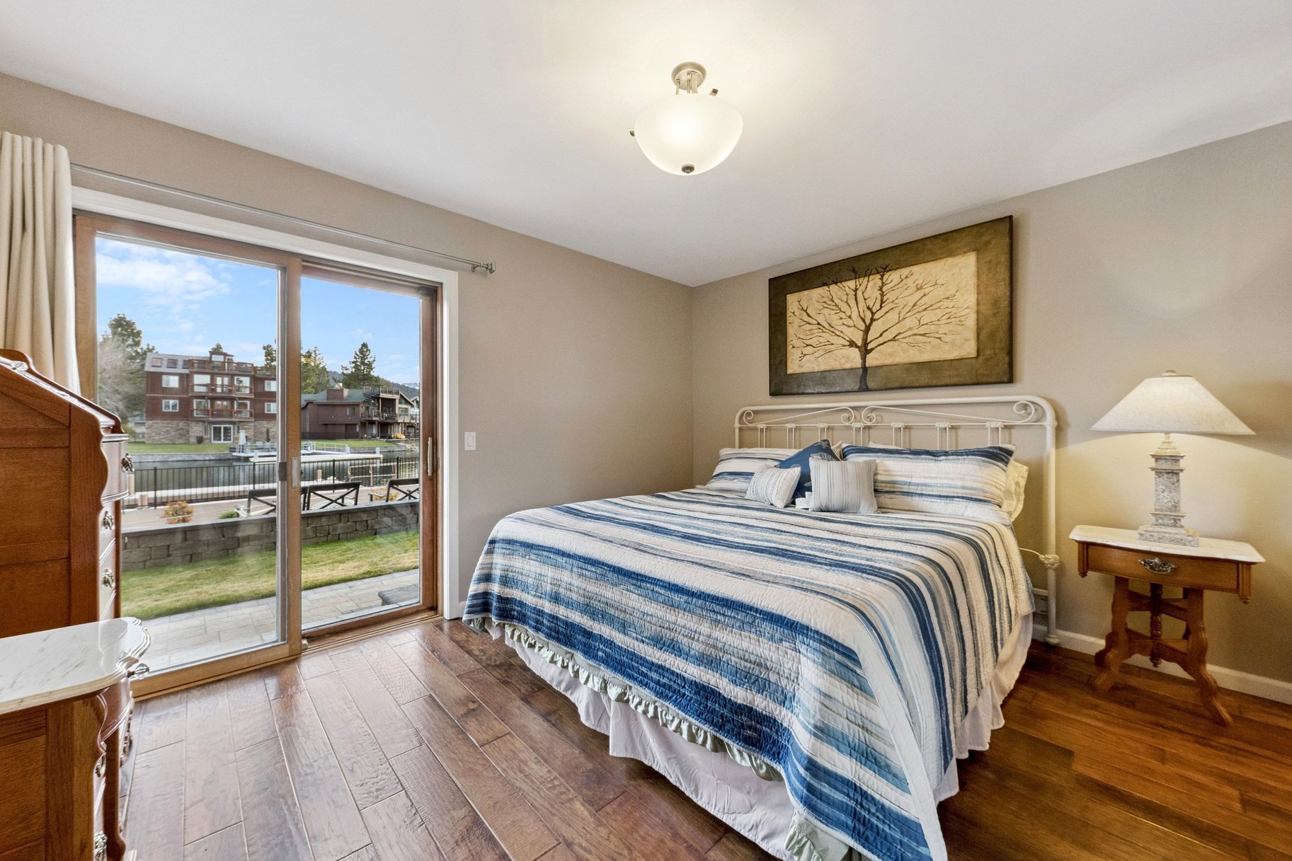  Lake Living in the Tahoe Keys includes Large dock, Party Deck and Views - 物件實景