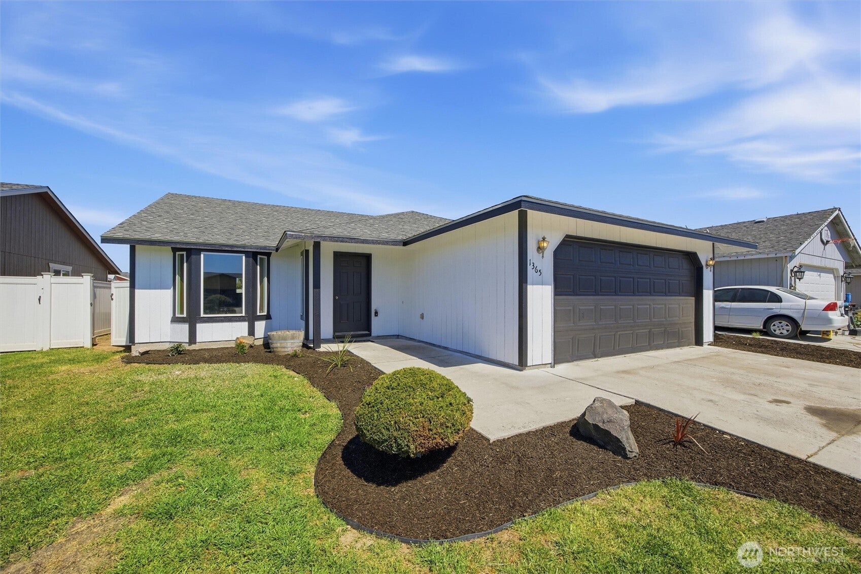Gemstone St, Othello, WA 99344