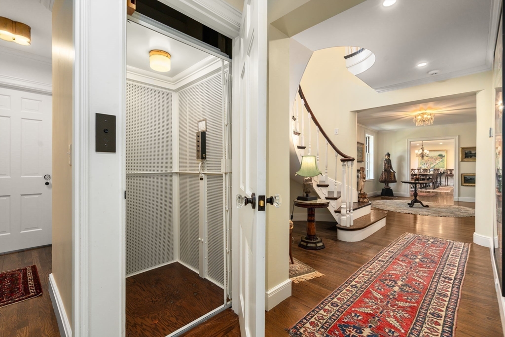 Brookline, Massachusetts, 02445, United States, 5 Bedrooms Bedrooms, ,7 BathroomsBathrooms,Residential,For Sale,1807365