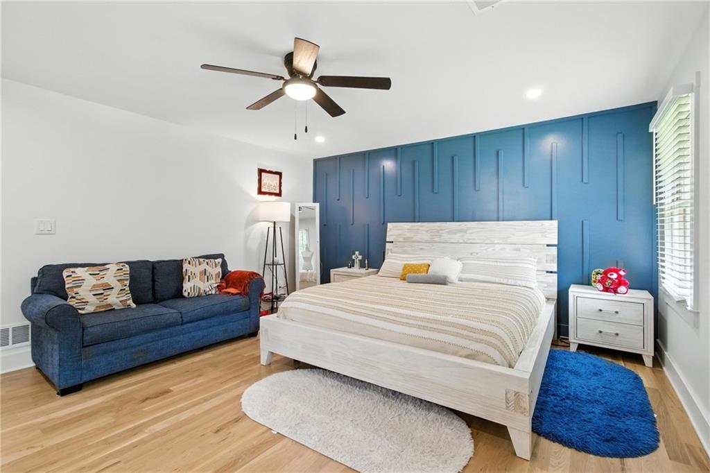 Lawrenceville, Georgia, 30045, United States, 4 Bedrooms Bedrooms, ,3 BathroomsBathrooms,Residential,For Sale,1941302