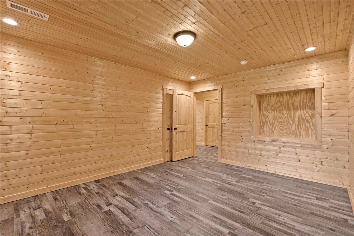 Cleveland, South Carolina, 29635, United States, 3 Bedrooms Bedrooms, ,3 BathroomsBathrooms,Residential,For Sale,1977097